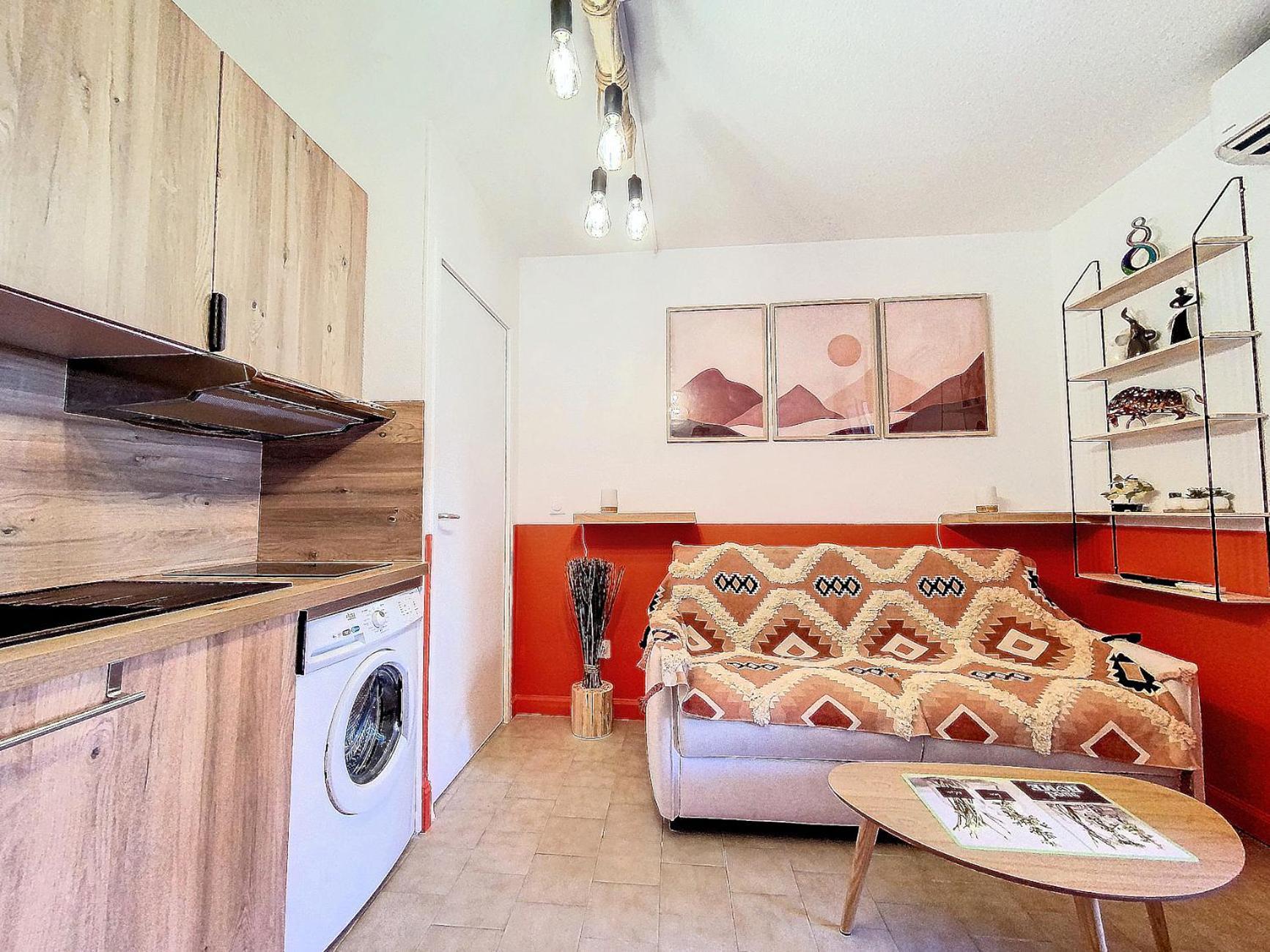 ואלאוריס Cosy, Wi-Fi, Jardin & Parking, Jasmins Studio En Cote-D'Azur מראה חיצוני תמונה